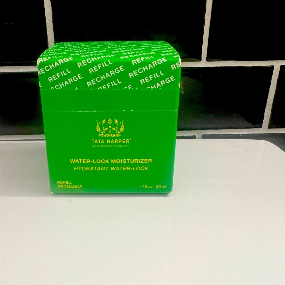 Tata Harper- water lock moisturizer